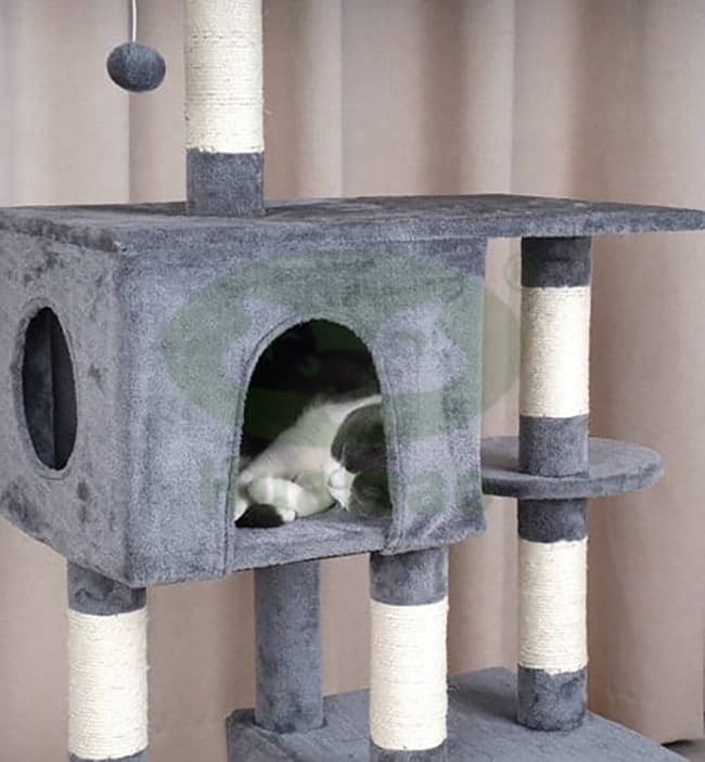 Modern Classic Cat tree