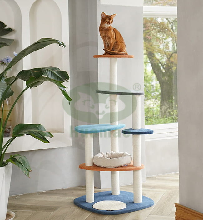 Tall Flat Cat Scratching Post Nest